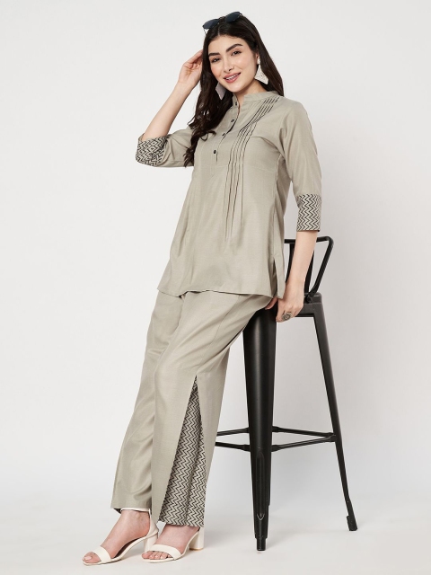 9rasa Women Mandarin Collar Pleated Kurti - Image 6