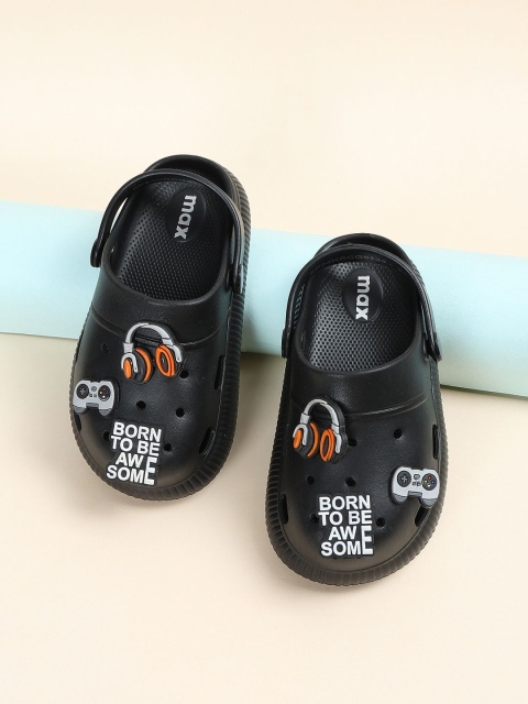 max Boys Clogs