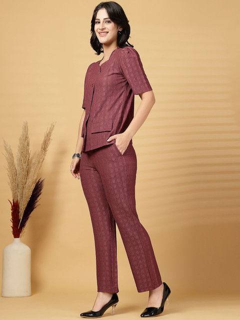 plusS Self Design Square Neck Shirt With Trouser - Image 6