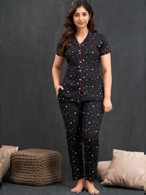 TRINABH Women Printed Night suit