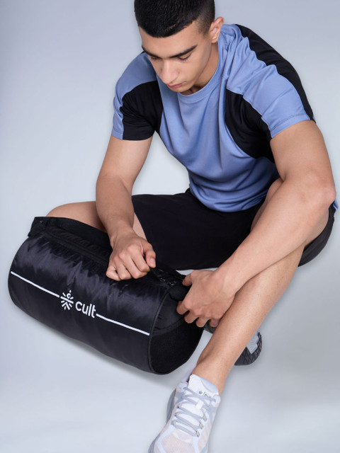 CULT Small Sports or Gym Duffel Bag - Image 2