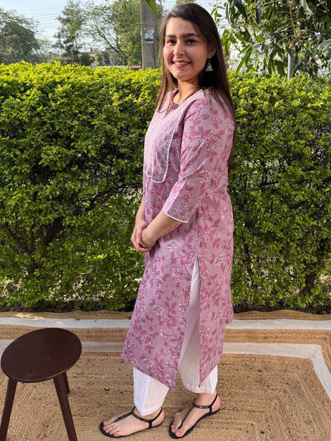 Sanskritam Ethnic Motifs Printed Notch Neck Cotton Straight Kurta