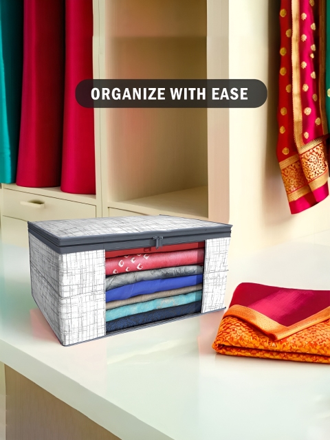 Aura Grey & White 4 Pieces Non-Woven Saree Cover 9 Inch Clothes Bag - Image 4