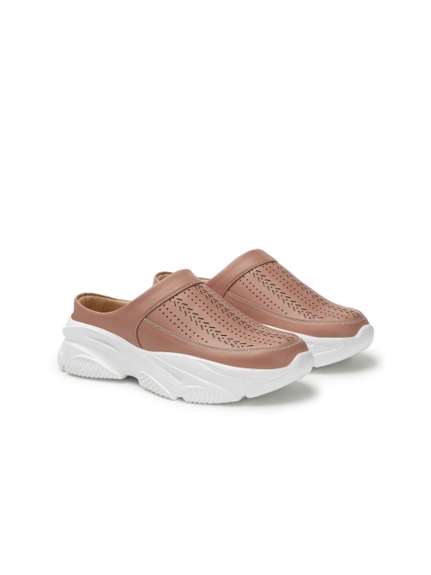 RealToes Women Slip-On Sneakers - Image 2
