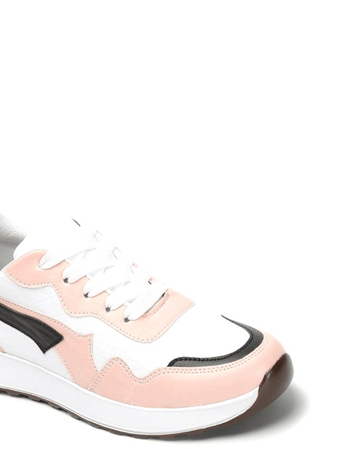 RealToes Women Textured Sneakers - Image 5