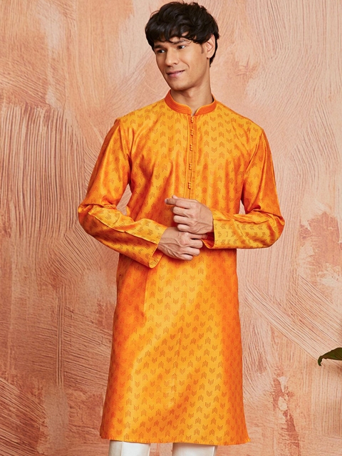 VASTRAMAY Geometric Woven Design Mandarin Collar Jacquard Silk Straight Kurta