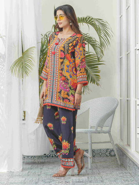 Sangria Traditional Printed Round Neck Tunic & Trousers Co-Ords - Image 3