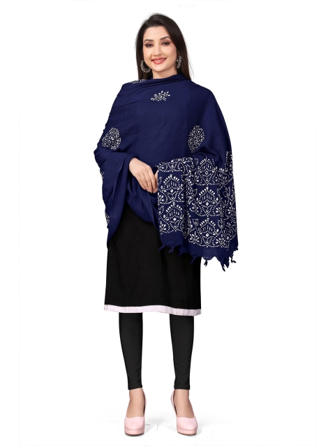 Vicharan Batik Printed Cotton Dupatta - Image 3