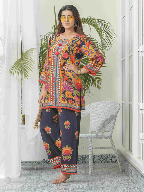 Sangria Traditional Printed Round Neck Tunic & Trousers Co-Ords - Image 7