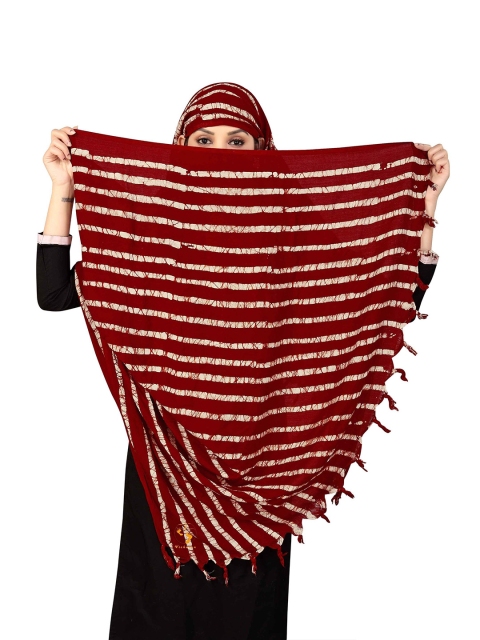 Vicharan Batik Printed Cotton Dupatta - Image 4