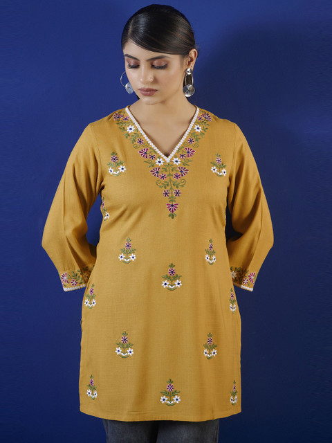 Anouk Women Floral Embroidered V-Neck Thread Work Kurti