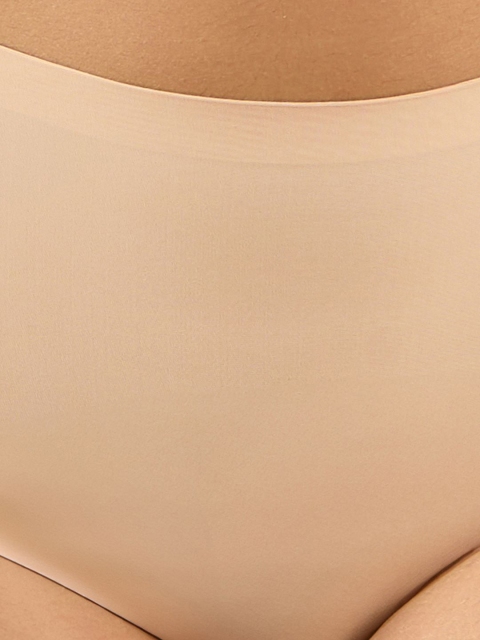 Soie Seamless Mid waist Full Coverage Brief with No Visible Panty Line - Image 6