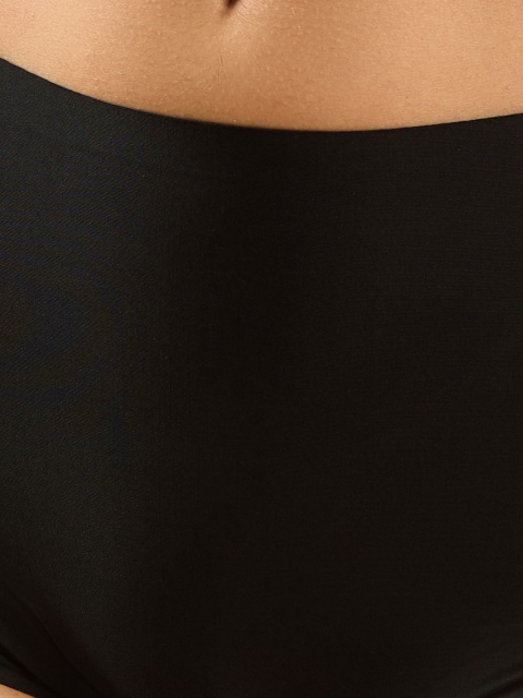 Soie Seamless Mid Waist Full Coverage Boy Shorts with No Visible Panty Line - Image 6