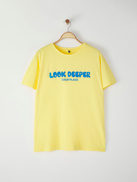 Trendyol Women Plus Size Typography Printed Round Neck Cotton Relaxed Fit T-shirt - Image 7