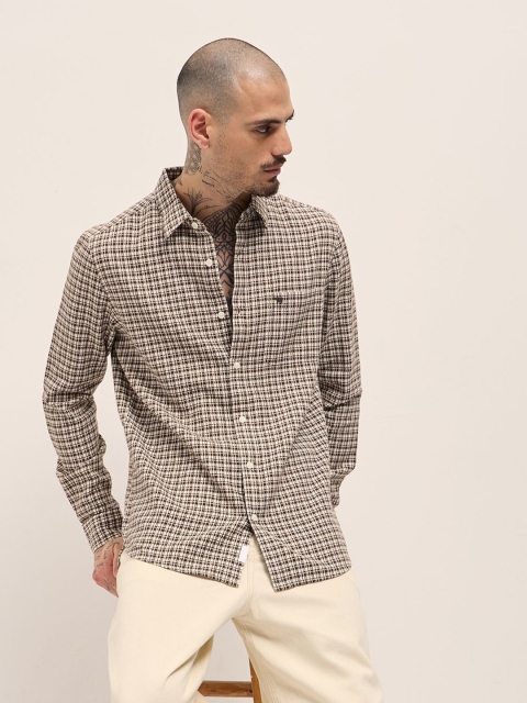THE BEAR HOUSE Men Slim Fit Checked Spread Collar Cotton Casual Shirt
