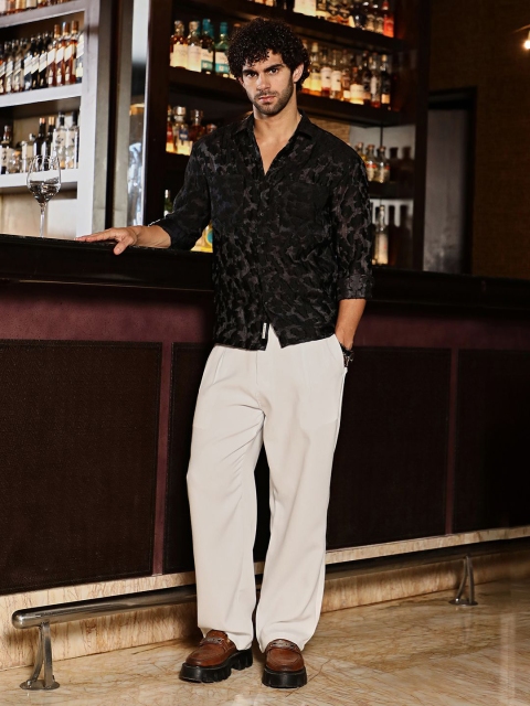 Campus Sutra Men Classic Fit Spread Collar Textured Casual Shirt - Image 7
