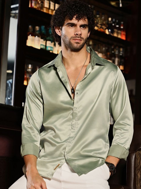 Campus Sutra Men Classic Fit Spread Collar Solid Satin Casual Shirt