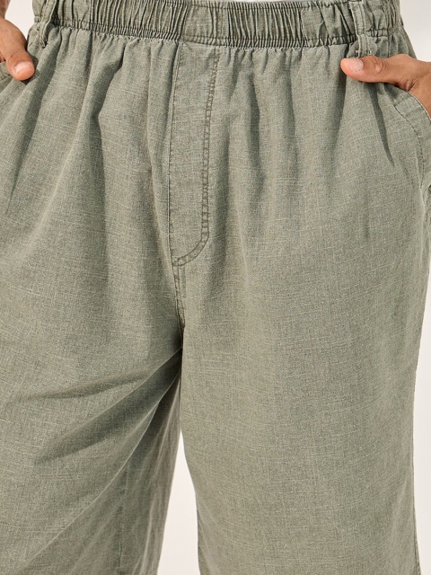 Styli Men's Pure Cotton Relaxed Fit Casual Shorts - Image 4