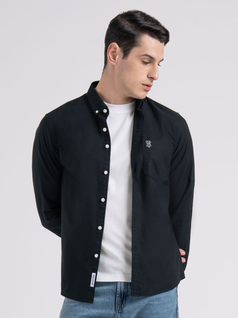 Red Tape Men Solid Pure Cotton Loose Fit Button Down Shirt