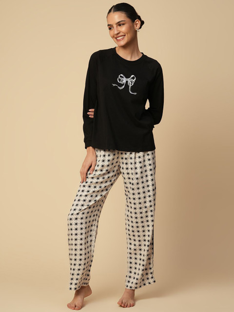 Chemistry Women Printed Night suit