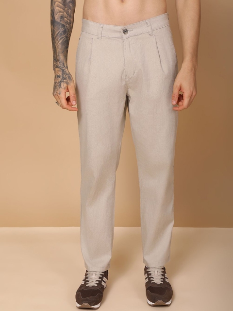 Hence Men Relaxed Mid-Rise Pleated Linen Formal Trousers