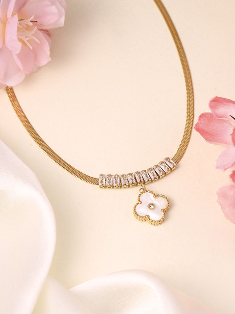 DressBerry Stone Studded Necklace