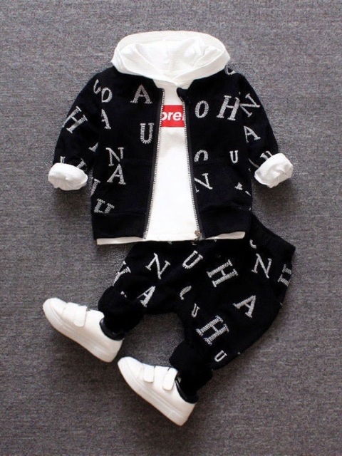 Bold N Elegant Kids Printed Hooded T-shirt And Joggers & Jacket