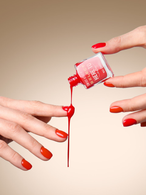 SWISS BEAUTY Here To Stay Waterproof Nail Enamel 12ml - Chunky Emerald 31 - Image 5