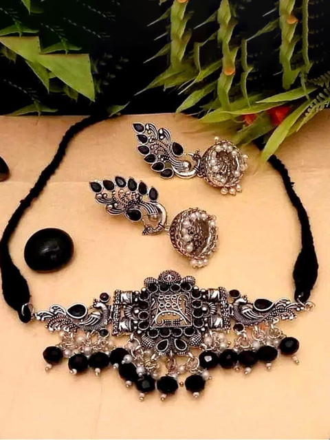 Sangria Stone Studded & Beaded Jewellery Set