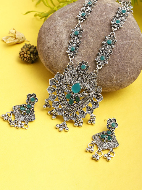 Sangria Oxidised Stone-Studded Jewellery Set