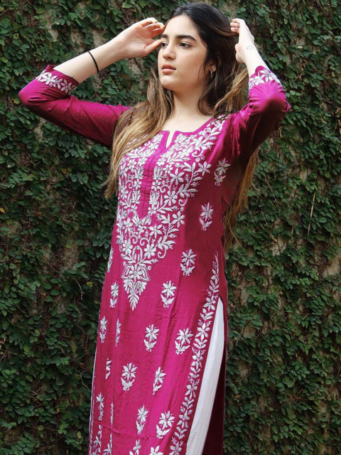 Anushansa Floral Embroidered Notch Neck Chikankari Straight Kurta - Image 6