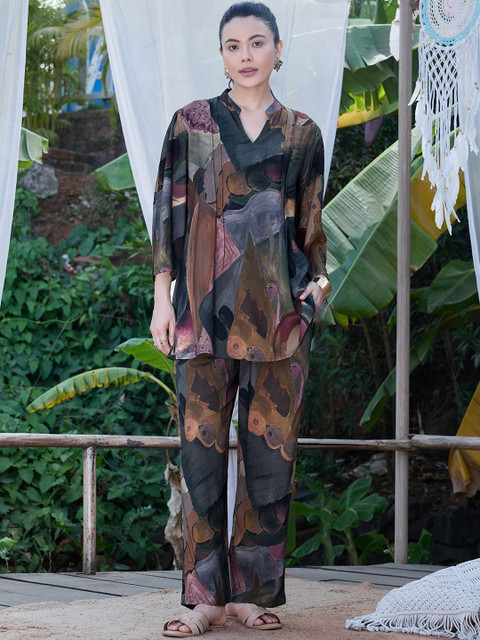 Zeyo Abstract Printed V-Neck Top With Trouser Co-Ords