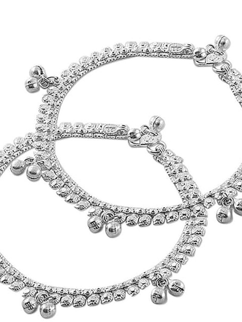 Heer Collection Set Of 2 Silver-Plated Ghungroo Beaded Anklets - Image 4