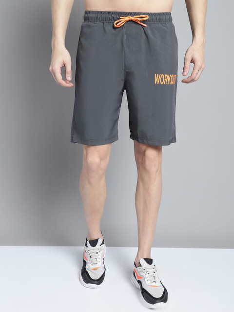 WELL QUALITY Men Solid Mid-Rise Regular Fit Sports Shorts