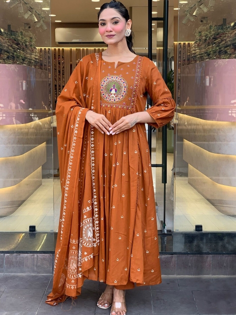 GoSriKi Women Ethnic Motifs Printed Kurta with Palazzos & Dupatta