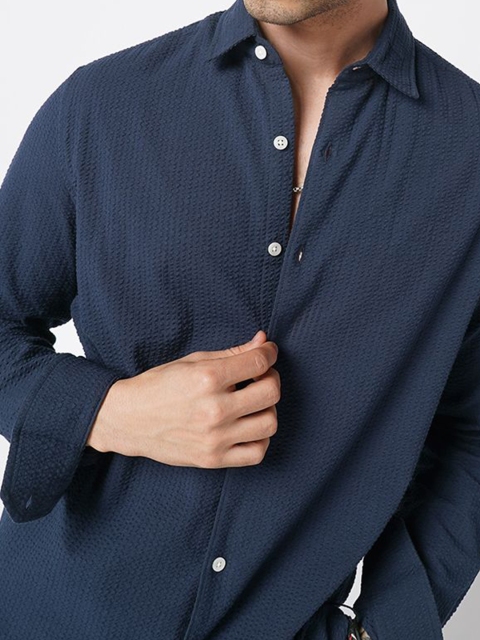 VASTRADO Classic Textured Seersucker Cutaway Collar Slim Fit Shirt - Image 2