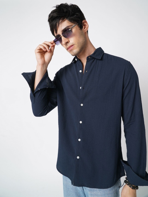 VASTRADO Classic Textured Seersucker Cutaway Collar Slim Fit Shirt