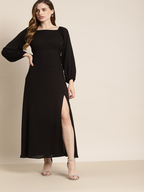 Qurvii Women Solid Square Neck Cuffed Sleeves Crepe Maxi Dress