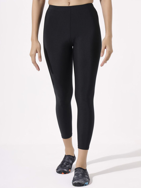 LYCOT Women Three Fourth Length Swim Capris