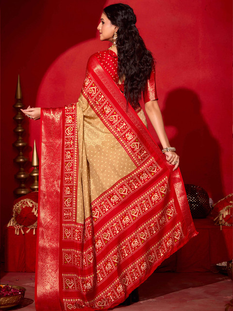 TIRA Women Bandhani Printed Zari Saree - Image 2