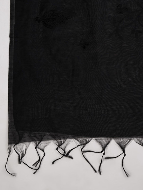 MUFFLY Embroidered Thread Work Cotton Dupatta - Image 7