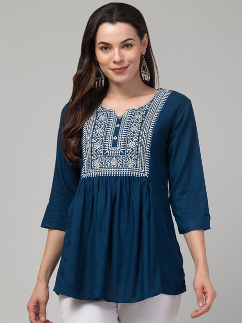 CROWN KING Floral Embroidered V-Neck Sequinned Sequinned Kurti