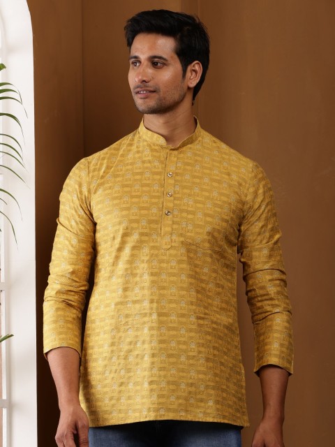 MULTI SHADES Men Floral Embroidered Regular Straight Above Knee Kurta with Thread Work