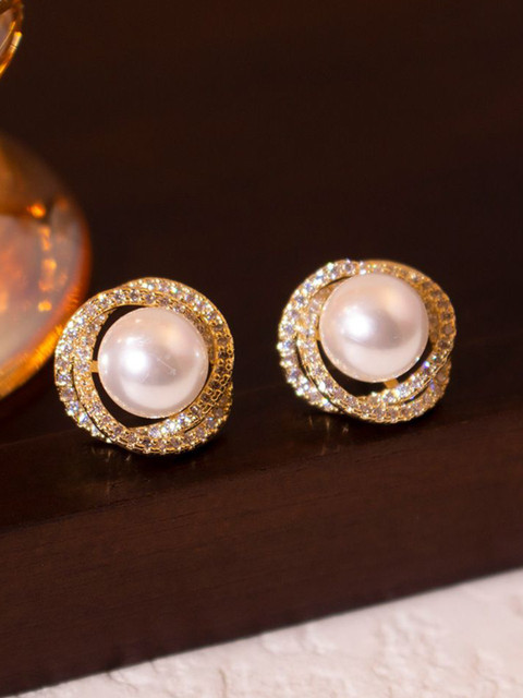Anouk Gold Plated Artificial Stones Studded And Pearls Beaded Korean Circular Shaped Studs