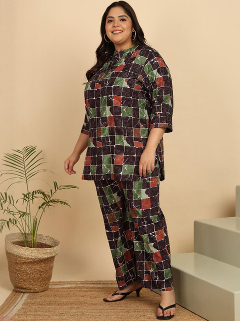 KALINI Plus Size Floral Printed Pure Cotton Top With Palazzos - Image 4