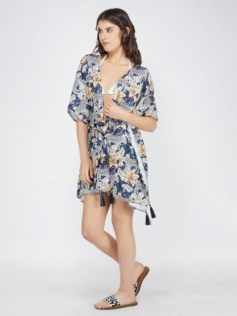 SZN Women Printed Tasselled Shrug - Image 3