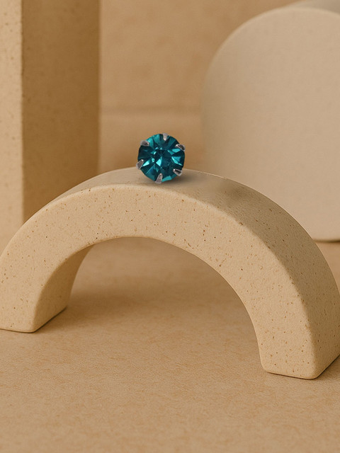 TVISVA JEWELS Rhodium-Plated Cubic Zirconia Stud Nosepin