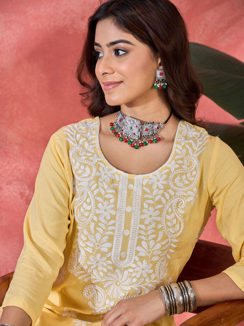 Sangria Floral Embroidered Round Neck Straight Kurta