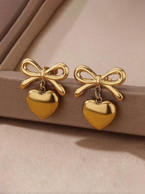 Tipsy closet Heart Shaped Drop Earrings