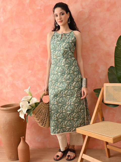 Sangria Women Floral Printed Cotton Kurta with Trousers